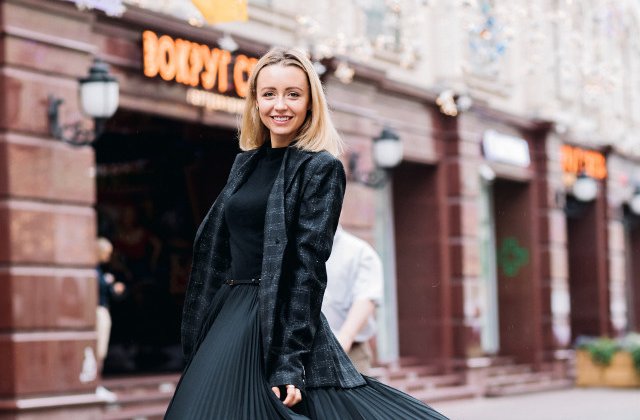 Pastreaza-le ca noi cat mai mult timp: 7 trucuri de care sa tii cont cand speli hainele negre