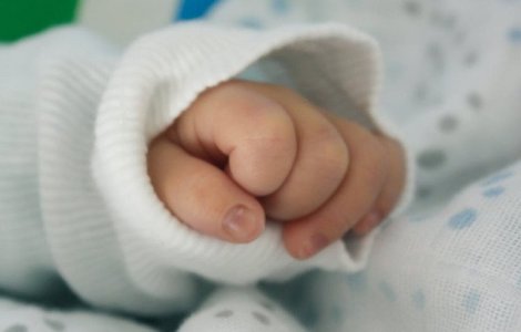 Femeia banuita ca si-ar fi ucis copilul nou-nascut a fost retinuta