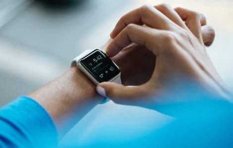 Ceasuri inteligente pe care sa le cumperi si care te ajuta sa faci mai mult sport