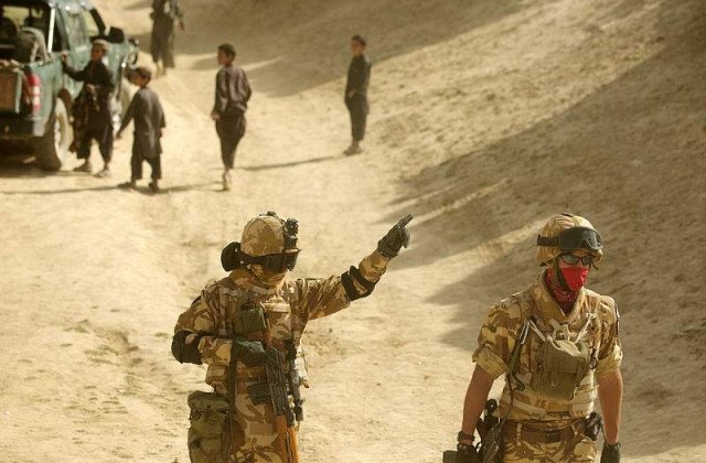 Un soldat roman a fost grav ranit in sudul Afganistanului