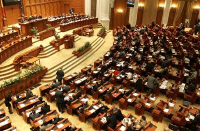 TOP 10: Vedete care au intrat in politica