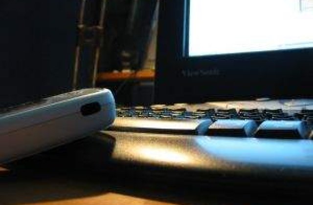 Operatorii telecom vor plati 682,1 milioane euro pentru licente