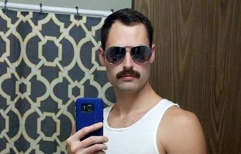  Top  Usor de confundat: 10+ transformari de exceptie ale oamenilor de rand in celebritati, de Halloween