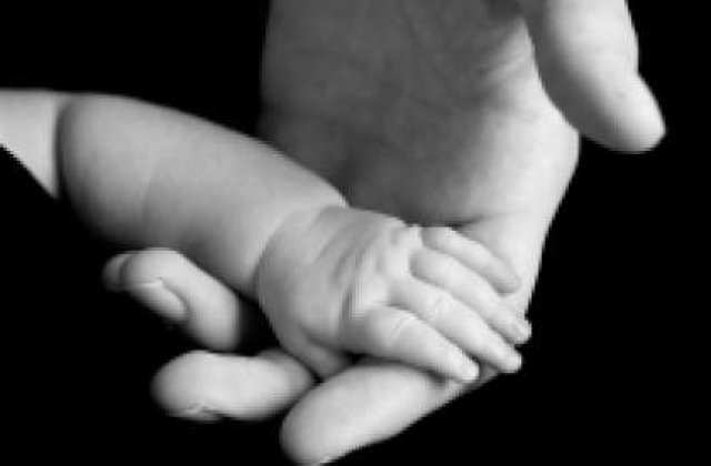 Indemnizatia de crestere a copilului, majorata la 85% din venitul net