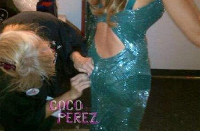 Accident vestimentar de proportii la premiile Emmy. Cine este actrita ghinionista?