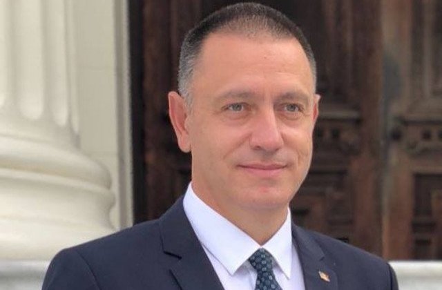 Fifor, mesaj de Ziua Armatei Romane: Doresc sa transmit tuturor militarilor cele mai alese ganduri de pretuire si respect