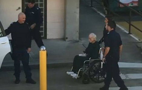 Cel mai cunoscut ucigas in serie din Australia a murit de cancer la 74 de ani