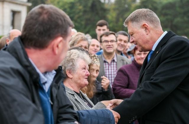 Iohannis: E timpul pentru a raspunde onest si asumat la intrebarea "Ce avem de facut pentru ca Romania sa devina o tara normala?"
