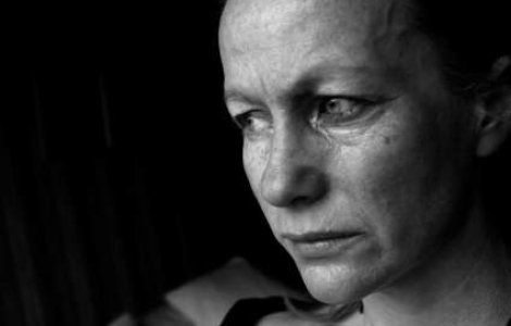 Cum ajunge Alzheimer sa infecteze creierul