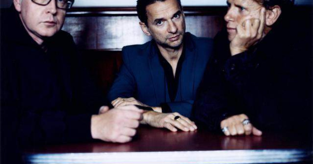 Dave Gahan s-a intors pe scena