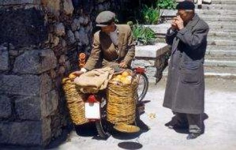 Numarul celor care primesc ajutoare alimentare de la UE, majorat