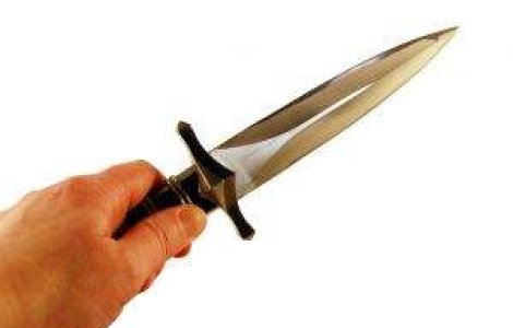 Un elev a murit dupa ce a fost injunghiat in inima