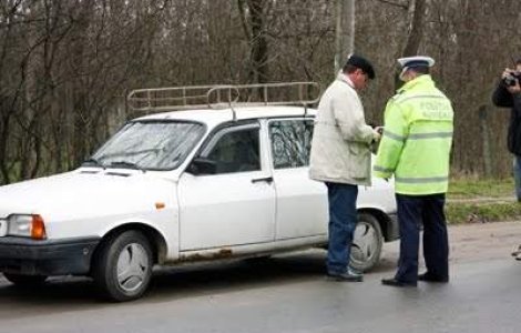 35 de soferi au ramas fara permis in noaptea de sambata spre duminica