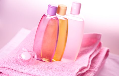  Top  10 metode surprinzatoare in care poti folosi uleiul de bebelusi