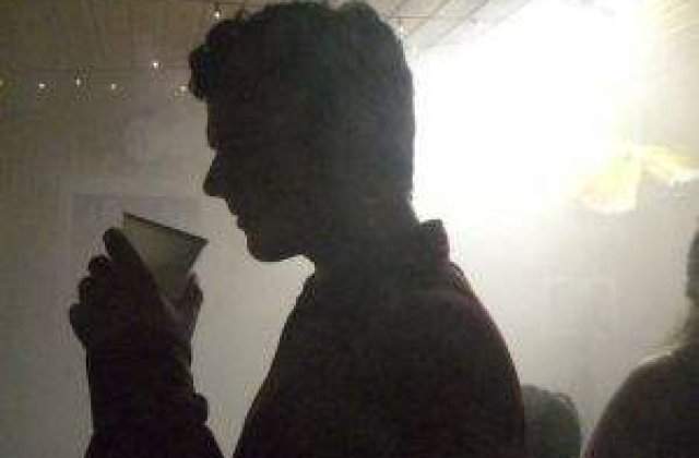 Tutunul si alcoolul, viciile care ii imbolnavesc pe romani