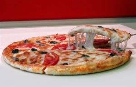 Americanii fac pizza ...interzisa minorilor