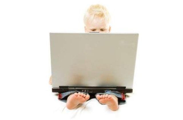15% din europeni sustin utilizarea PC-ului de copiii lor inainte sa implineasca 5 ani