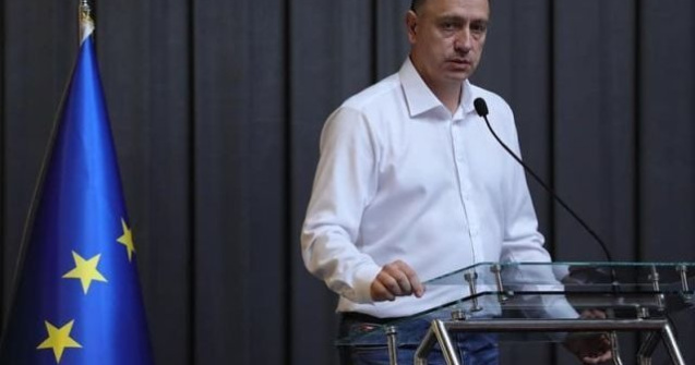 Fifor: Premierul Ghilotina a anuntat reintroducerea taxei auto, pe care PSD o anulase in 2017