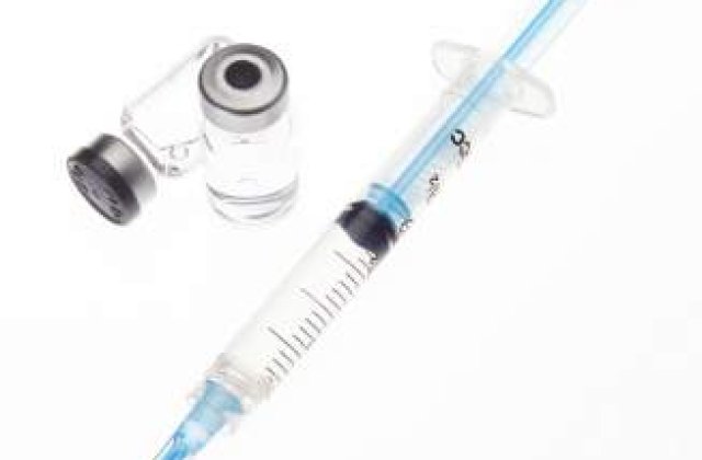 Novartis a produs primul lot de vaccin impotriva gripei porcine. Cand va fi scos pe piata?