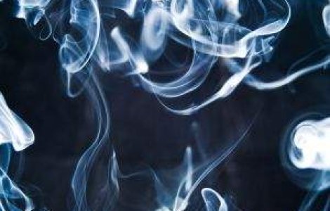 Medici: O scumpire de 10% a tigarilor ar reduce cu 4% numarul fumatorilor