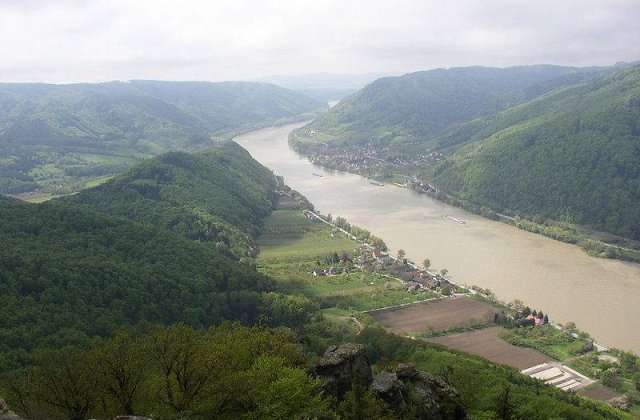 Problemele de pe Dunare afecteaza planurile de dezvoltare ale UE