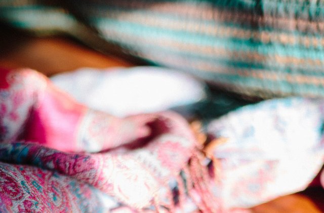 O femeie a murit strangulata, dupa ce si-a prins esarfa in robotul de bucatarie