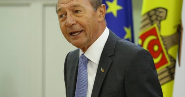 Basescu: Eu as accepta vreo 10 dezbateri cu doamna Dancila