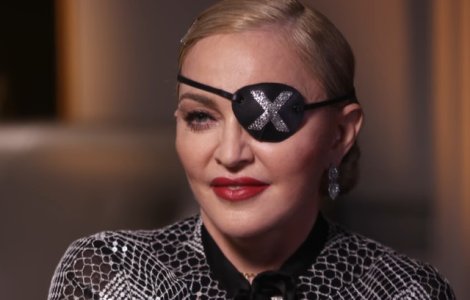 Madonna ii raspunde fanului care a denuntat-o pentru o intarziere de 2 ore la concert: "O regina nu ajunge niciodata tarziu"