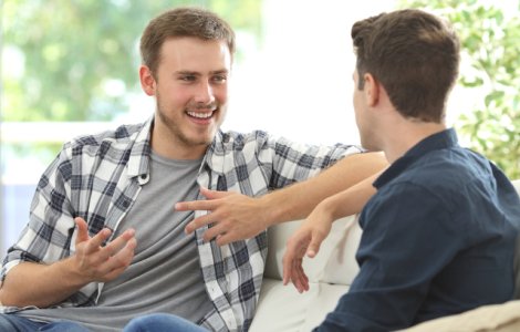 4 idei de cadouri pe care poti sa i le faci unui prieten vechi pe care nu l-ai mai vazut de mult