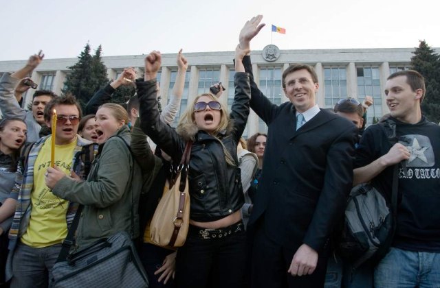 Primarul Chisinaului, suspectat de uzurparea puterii de stat