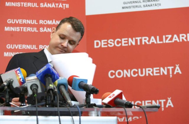 Elevele de 12 -14 ani ar putea fi vaccinate anti HPV