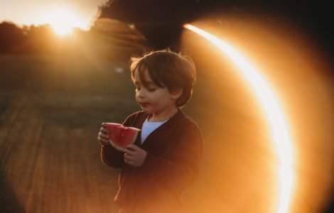 Nutritionist, catre parinti: "Daca voi credeti ca declansand un razboi impotriva mancarii o sa va ajutati copiii, va inselati"