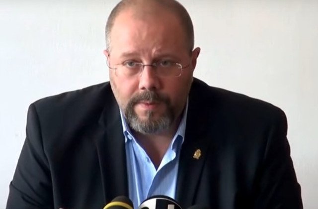 Viceprimarul Badulescu, catre Ana Ciceala (USR): Mi-e scarba sa te aud vorbind. Vezi-ti de treaba dumitale, ca esti femeie cu burta la gura