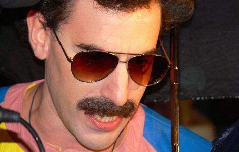 Urmatorul film pentru Sacha Baron Cohen: O comedie cu lesbiene
