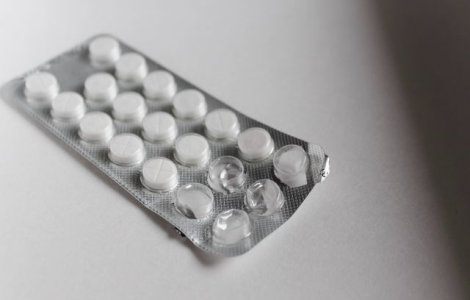 Un student, in stare grava dupa ce a luat 16 pastile de paracetamol