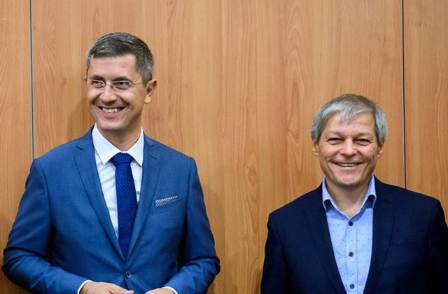 Barna: USR a propus PLUS, eu i-am propus lui Ciolos de la europarlamentare sa facem fuziunea