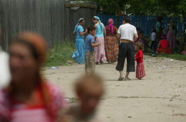 Dispute in Parlamentul de la Berlin privind ajutorul de repatriere pentru romii din Romania