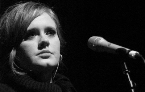 Piesa "Rolling in the Deep" a fost premiata pentru ca nu putem scapa de ea!