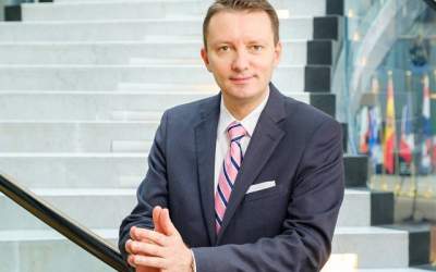 Siegfried Muresan a fost ales...