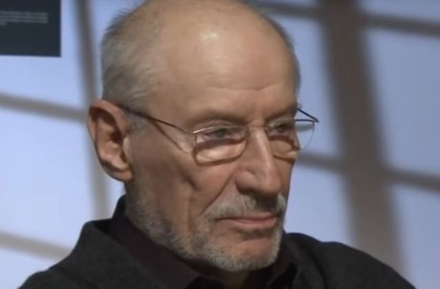 Victor Rebengiuc, despre dezbaterea Vioricai Dancila: "O revarsare de mahalagism, de tatism, de minciuna"