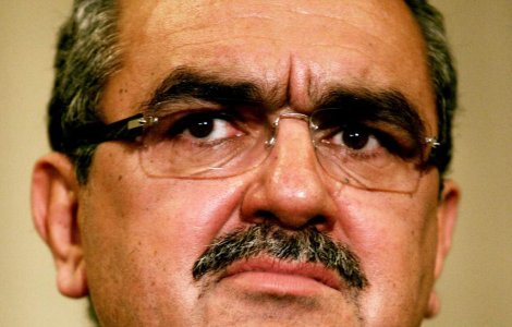 Mitrea: &#39;Hrebenciuc ii hartuieste pe ministrii PSD&#39;