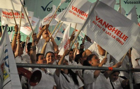 Vanghelie trebuie sa aduca 15 mii de oameni la mitingul USL de pe Arena Nationala