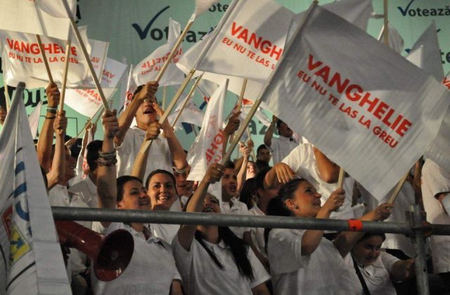 Vanghelie trebuie sa aduca 15 mii de oameni la mitingul USL de pe Arena Nationala