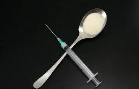 Nelly, anchetat de politie dupa ce a fost prins cu heroina in masina