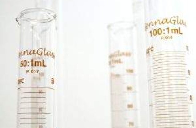 Celule susa, utilizate in premiera pentru reconstruirea unei tiroide