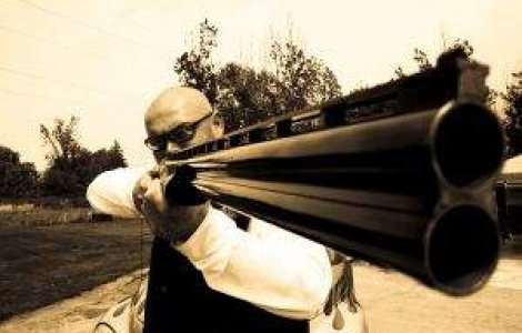 IMPUSCATURI la sediul de campanie al lui Obama