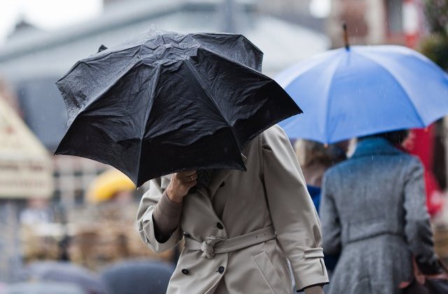 Temperatura maxima nu trece vineri de 2 grade, in Capitala. Spre seara, posibil lapovita si ninsoare