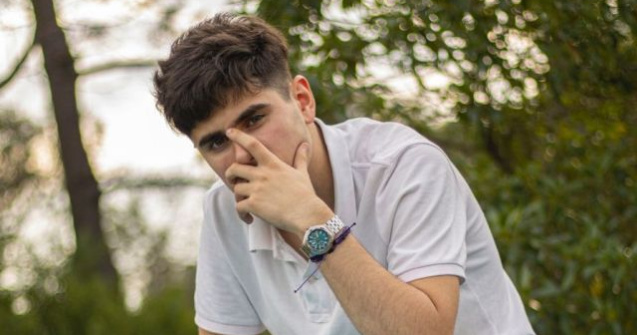 Studiu: Adolescentii sedentari risca sa fie afectati de obezitate si boli cardiovasculare