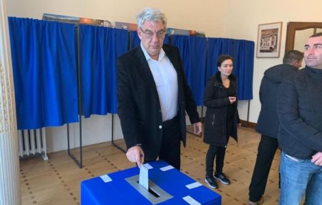 Mihai Tudose a votat la Bruxelles: "Am votat si pentru redarea prestigiului formulelor matematice"