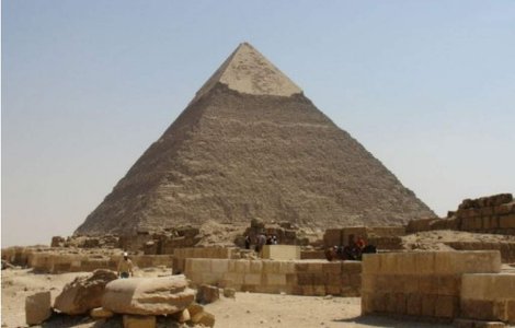 Egipt: Se redeschide piramida lui Kefren